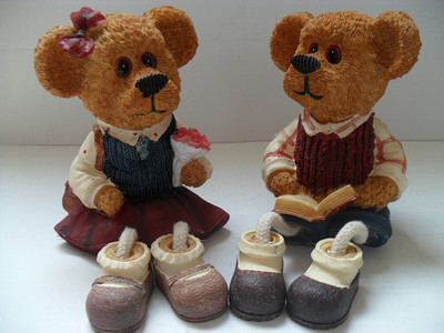 樹(shù)脂吊腳娃娃 匠心工藝點(diǎn)亮家居溫馨角落